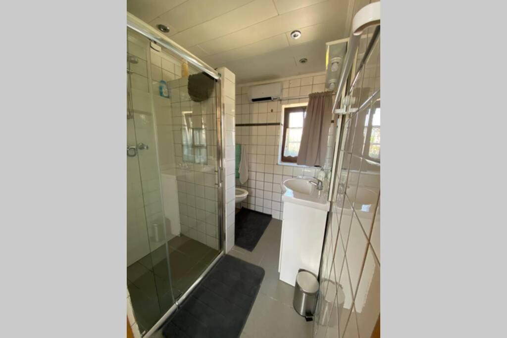 La Petite Maison Bienne-lez-Happart Extérieur photo