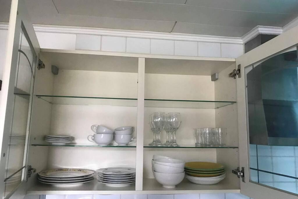 La Petite Maison Bienne-lez-Happart Extérieur photo