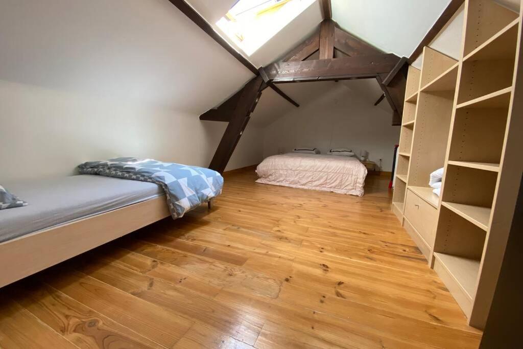 La Petite Maison Bienne-lez-Happart Extérieur photo